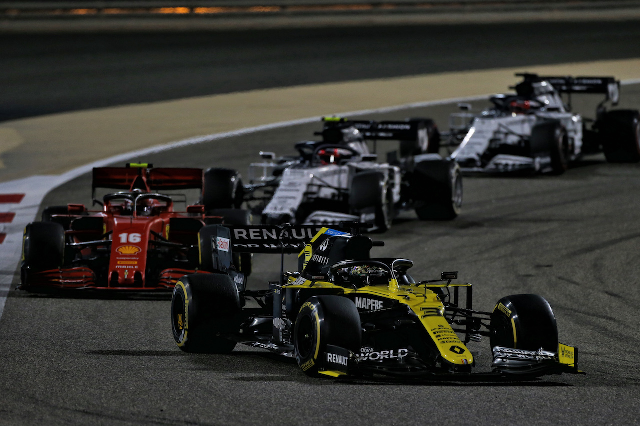 GP BAHRAIN, Daniel Ricciardo (AUS) Renault F1 Team RS20.
29.11.2020. Formula 1 World Championship, Rd 15, Bahrain Grand Prix, Sakhir, Bahrain, Gara Day.
- www.xpbimages.com, EMail: requests@xpbimages.com © Copyright: Moy / XPB Images