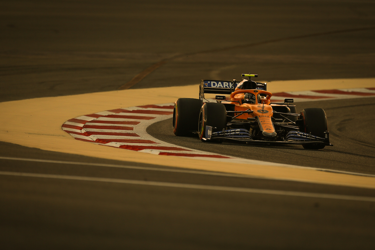 GP BAHRAIN, Lando Norris (GBR) McLaren MCL35.
29.11.2020. Formula 1 World Championship, Rd 15, Bahrain Grand Prix, Sakhir, Bahrain, Gara Day.
- www.xpbimages.com, EMail: requests@xpbimages.com © Copyright: Moy / XPB Images