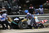 GP BAHRAIN, Marshals remove the Haas VF-20 of Romain Grosjean (FRA) Haas F1 Team.
29.11.2020. Formula 1 World Championship, Rd 15, Bahrain Grand Prix, Sakhir, Bahrain, Gara Day.
- www.xpbimages.com, EMail: requests@xpbimages.com © Copyright: Batchelor / XPB Images