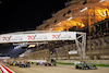 GP BAHRAIN, Lewis Hamilton (GBR) Mercedes AMG F1 W11 davanti a at the partenza of the race.
29.11.2020. Formula 1 World Championship, Rd 15, Bahrain Grand Prix, Sakhir, Bahrain, Gara Day.
- www.xpbimages.com, EMail: requests@xpbimages.com © Copyright: Bearne / XPB Images