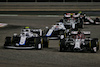 GP BAHRAIN, Nicholas Latifi (CDN) Williams Racing FW43 e Kimi Raikkonen (FIN) Alfa Romeo Racing C39 battle for position.
29.11.2020. Formula 1 World Championship, Rd 15, Bahrain Grand Prix, Sakhir, Bahrain, Gara Day.
- www.xpbimages.com, EMail: requests@xpbimages.com © Copyright: Moy / XPB Images