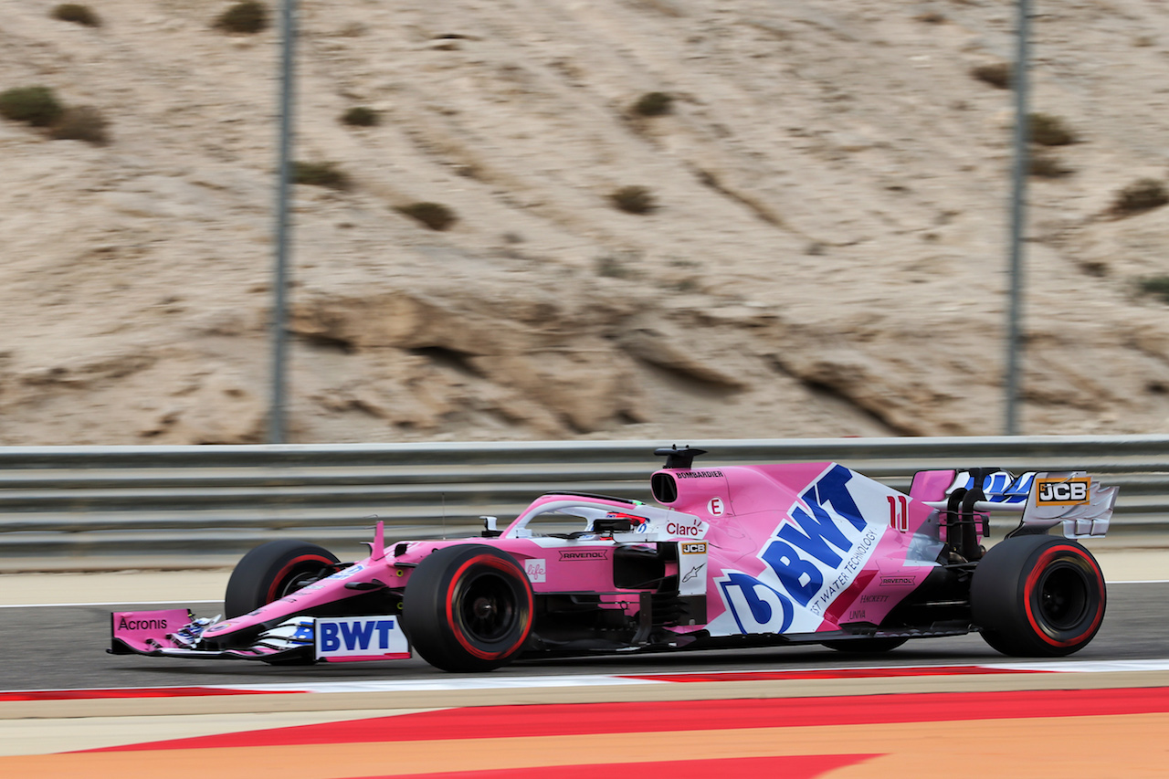 GP BAHRAIN, Sergio Perez (MEX) Racing Point F1 Team RP19.
28.11.2020. Formula 1 World Championship, Rd 15, Bahrain Grand Prix, Sakhir, Bahrain, Qualifiche Day.
- www.xpbimages.com, EMail: requests@xpbimages.com © Copyright: Batchelor / XPB Images