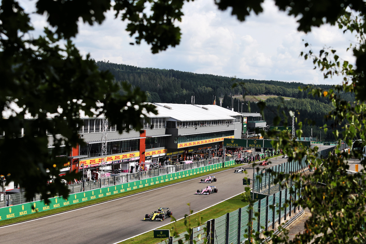 GP BELGIO, Esteban Ocon (FRA) Renault F1 Team RS20.
30.08.2020. Formula 1 World Championship, Rd 7, Belgian Grand Prix, Spa Francorchamps, Belgium, Gara Day.
- www.xpbimages.com, EMail: requests@xpbimages.com © Copyright: Moy / XPB Images