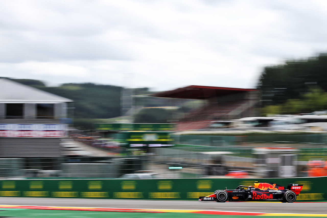 GP BELGIO, Alexander Albon (THA) Red Bull Racing RB16.
28.08.2020. Formula 1 World Championship, Rd 7, Belgian Grand Prix, Spa Francorchamps, Belgium, Practice Day.
- www.xpbimages.com, EMail: requests@xpbimages.com © Copyright: Batchelor / XPB Images