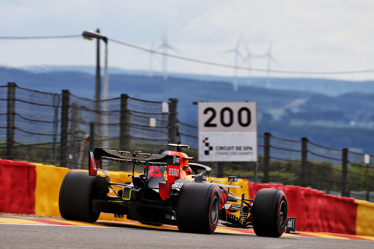 GP BELGIO, Alexander Albon (THA) Red Bull Racing RB16.
28.08.2020. Formula 1 World Championship, Rd 7, Belgian Grand Prix, Spa Francorchamps, Belgium, Practice Day.
- www.xpbimages.com, EMail: requests@xpbimages.com © Copyright: Batchelor / XPB Images