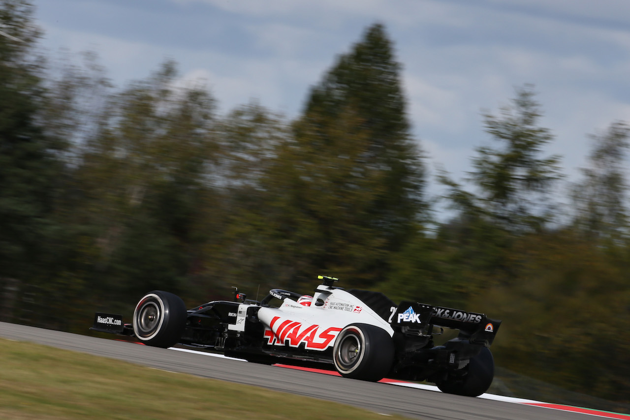 GP EIFEL, Kevin Magnussen (DEN), Haas F1 Team 
10.10.2020. Formula 1 World Championship, Rd 11, Eifel Grand Prix, Nurbugring, Germany, Qualifiche Day.
- www.xpbimages.com, EMail: requests@xpbimages.com © Copyright: Charniaux / XPB Images