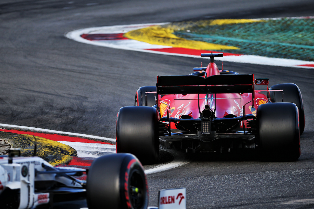 GP EIFEL, Sebastian Vettel (GER) Ferrari SF1000.
10.10.2020. Formula 1 World Championship, Rd 11, Eifel Grand Prix, Nurbugring, Germany, Qualifiche Day.
- www.xpbimages.com, EMail: requests@xpbimages.com © Copyright: Batchelor / XPB Images