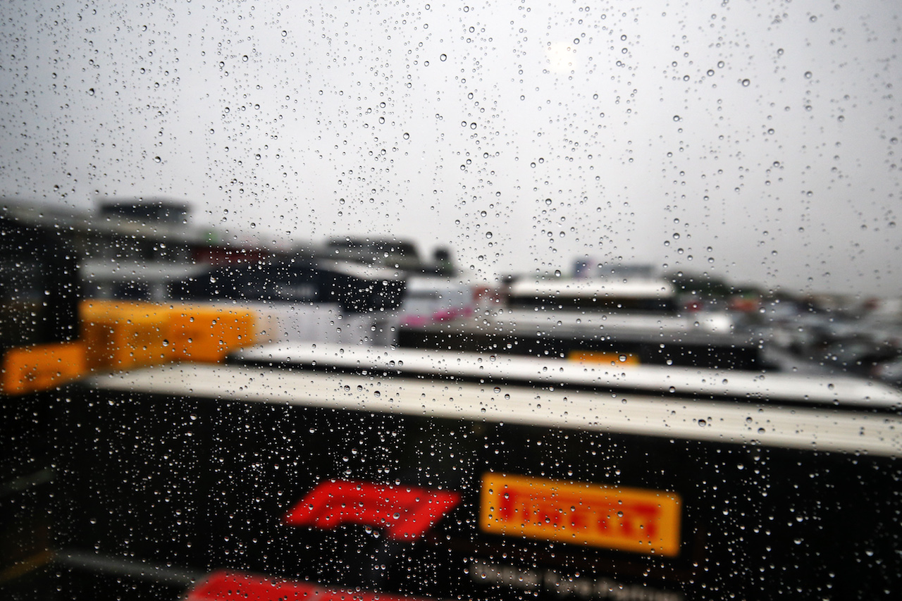 GP EIFEL, Circuit Atmosfera - a wet paddock.
09.10.2020. Formula 1 World Championship, Rd 11, Eifel Grand Prix, Nurbugring, Germany, Practice Day.
- www.xpbimages.com, EMail: requests@xpbimages.com © Copyright: Moy / XPB Images