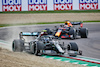 GP EMILIA ROMAGNA, Valtteri Bottas (FIN) Mercedes AMG F1 W11 runs wide ahead of Max Verstappen (NLD) Red Bull Racing RB16.
01.11.2020. Formula 1 World Championship, Rd 13, Emilia Romagna Grand Prix, Imola, Italy, Gara Day.
- www.xpbimages.com, EMail: requests@xpbimages.com © Copyright: Charniaux / XPB Images