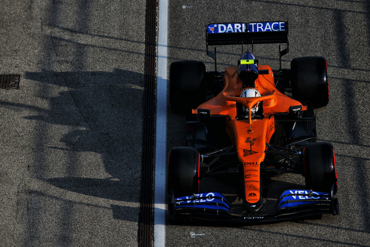 GP EMILIA ROMAGNA, Lando Norris (GBR) McLaren MCL35.
31.10.2020. Formula 1 World Championship, Rd 13, Emilia Romagna Grand Prix, Imola, Italy, Qualifiche Day.
- www.xpbimages.com, EMail: requests@xpbimages.com © Copyright: Batchelor / XPB Images