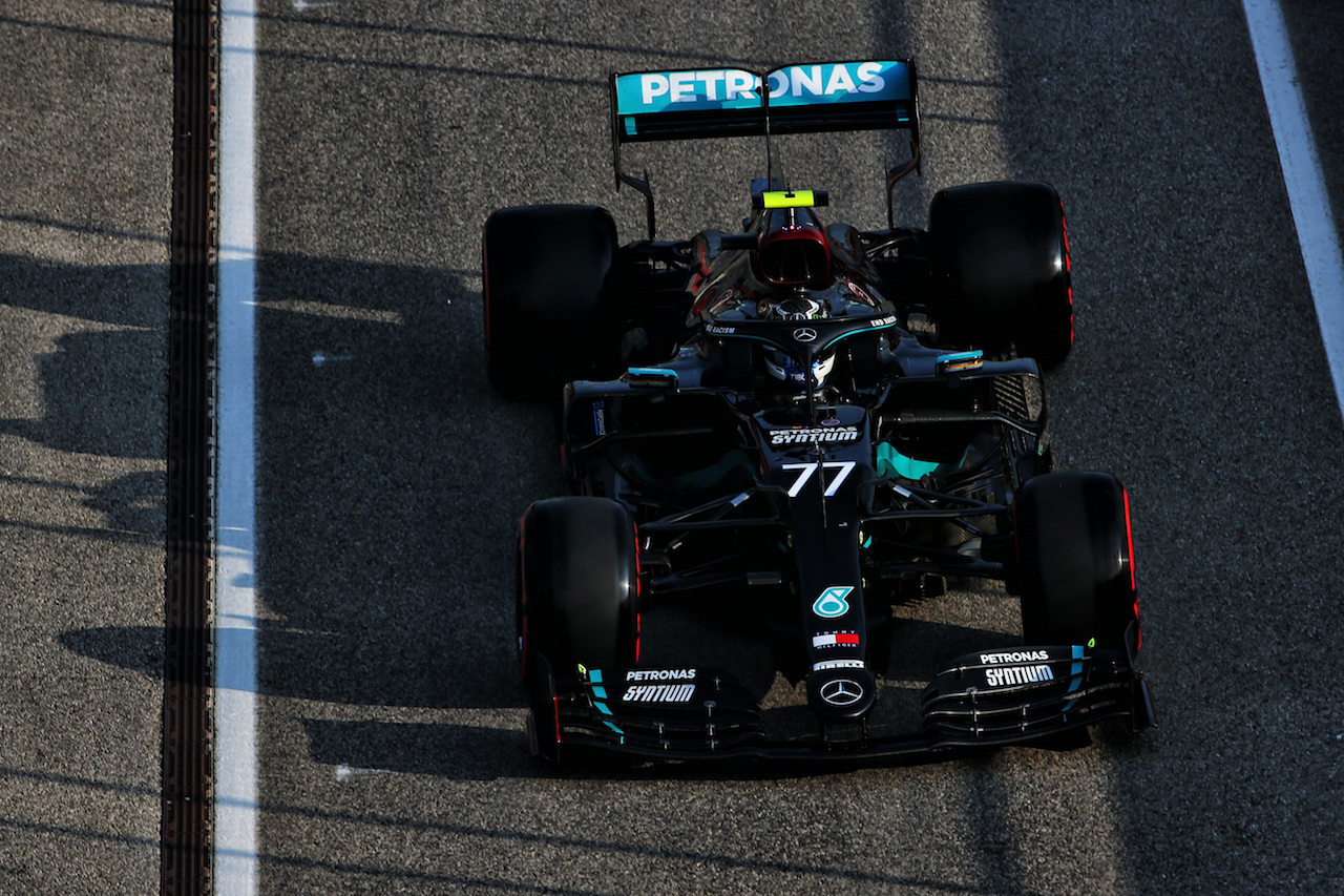 GP EMILIA ROMAGNA, Valtteri Bottas (FIN) Mercedes AMG F1 W11.
31.10.2020. Formula 1 World Championship, Rd 13, Emilia Romagna Grand Prix, Imola, Italy, Qualifiche Day.
- www.xpbimages.com, EMail: requests@xpbimages.com © Copyright: Batchelor / XPB Images