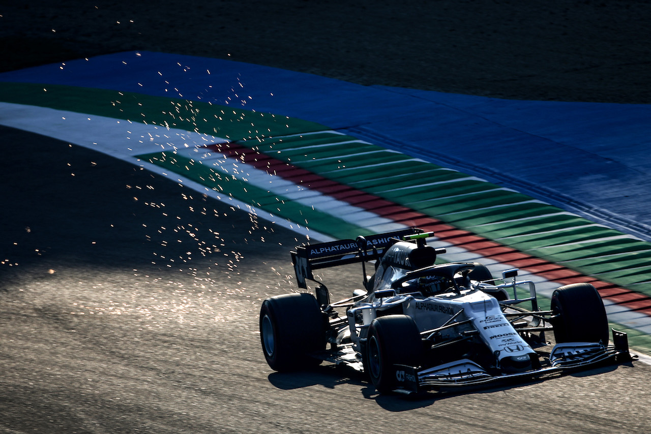 GP EMILIA ROMAGNA, Pierre Gasly (FRA), AlphaTauri F1 
31.10.2020. Formula 1 World Championship, Rd 13, Emilia Romagna Grand Prix, Imola, Italy, Qualifiche Day.
- www.xpbimages.com, EMail: requests@xpbimages.com ¬© Copyright: Charniaux / XPB Images