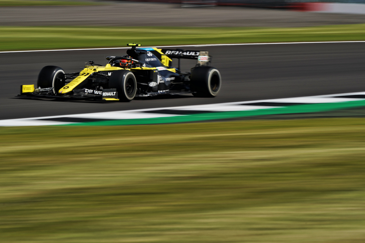 GP GRAN BRETAGNA, Esteban Ocon (FRA) Renault F1 Team RS20.                               
02.08.2020. Formula 1 World Championship, Rd 4, British Grand Prix, Silverstone, England, Gara Day.
- www.xpbimages.com, EMail: requests@xpbimages.com © Copyright: Dungan / XPB Images