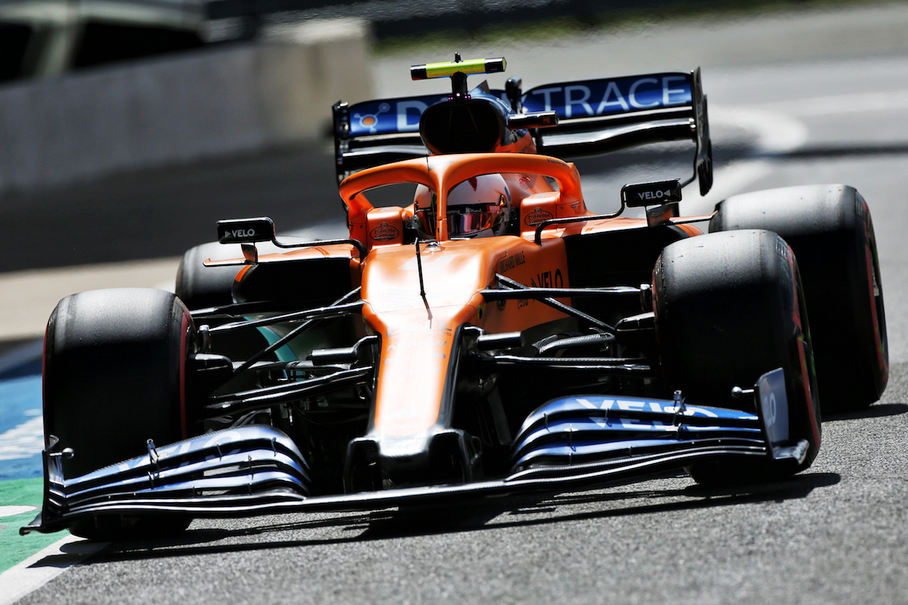 GP GRAN BRETAGNA, Lando Norris (GBR) McLaren MCL35.
01.08.2020. Formula 1 World Championship, Rd 4, British Grand Prix, Silverstone, England, Qualifiche Day.
- www.xpbimages.com, EMail: requests@xpbimages.com © Copyright: Moy / XPB Images