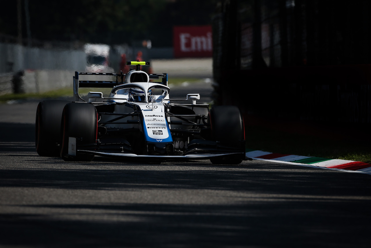 GP ITALIA, Nicholas Latifi (CDN), Williams Racing 
05.09.2020. Formula 1 World Championship, Rd 8, Italian Grand Prix, Monza, Italy, Qualifiche Day.
- www.xpbimages.com, EMail: requests@xpbimages.com - copy of publication required for printed pictures. Every used picture is fee-liable. © Copyright: Charniaux / XPB Images