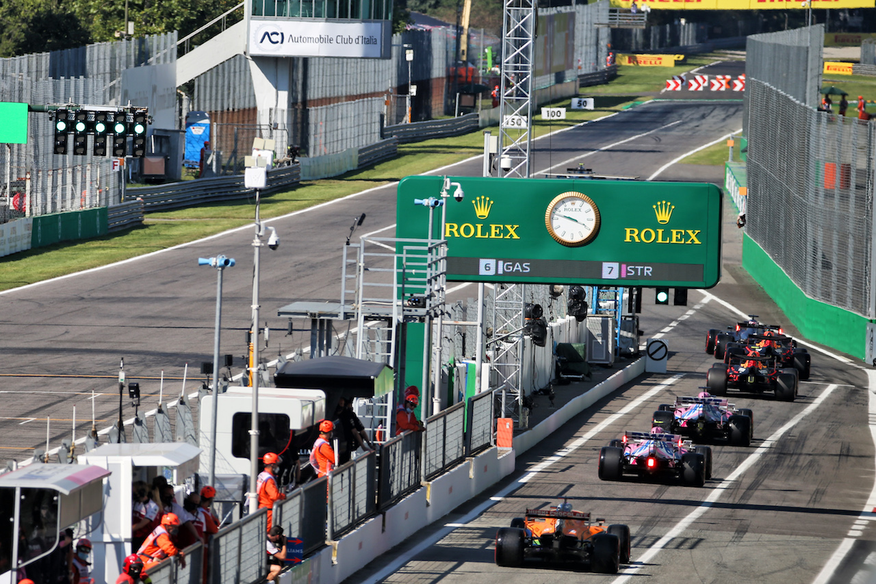 GP ITALIA, Carlos Sainz Jr (ESP) McLaren MCL35 leaves the pits.
05.09.2020. Formula 1 World Championship, Rd 8, Italian Grand Prix, Monza, Italy, Qualifiche Day.
- www.xpbimages.com, EMail: requests@xpbimages.com © Copyright: Batchelor / XPB Images