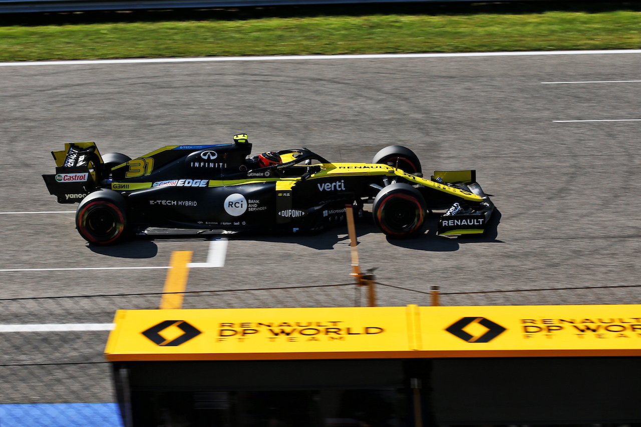 GP ITALIA, Esteban Ocon (FRA) Renault F1 Team RS20.
05.09.2020. Formula 1 World Championship, Rd 8, Italian Grand Prix, Monza, Italy, Qualifiche Day.
- www.xpbimages.com, EMail: requests@xpbimages.com © Copyright: Batchelor / XPB Images