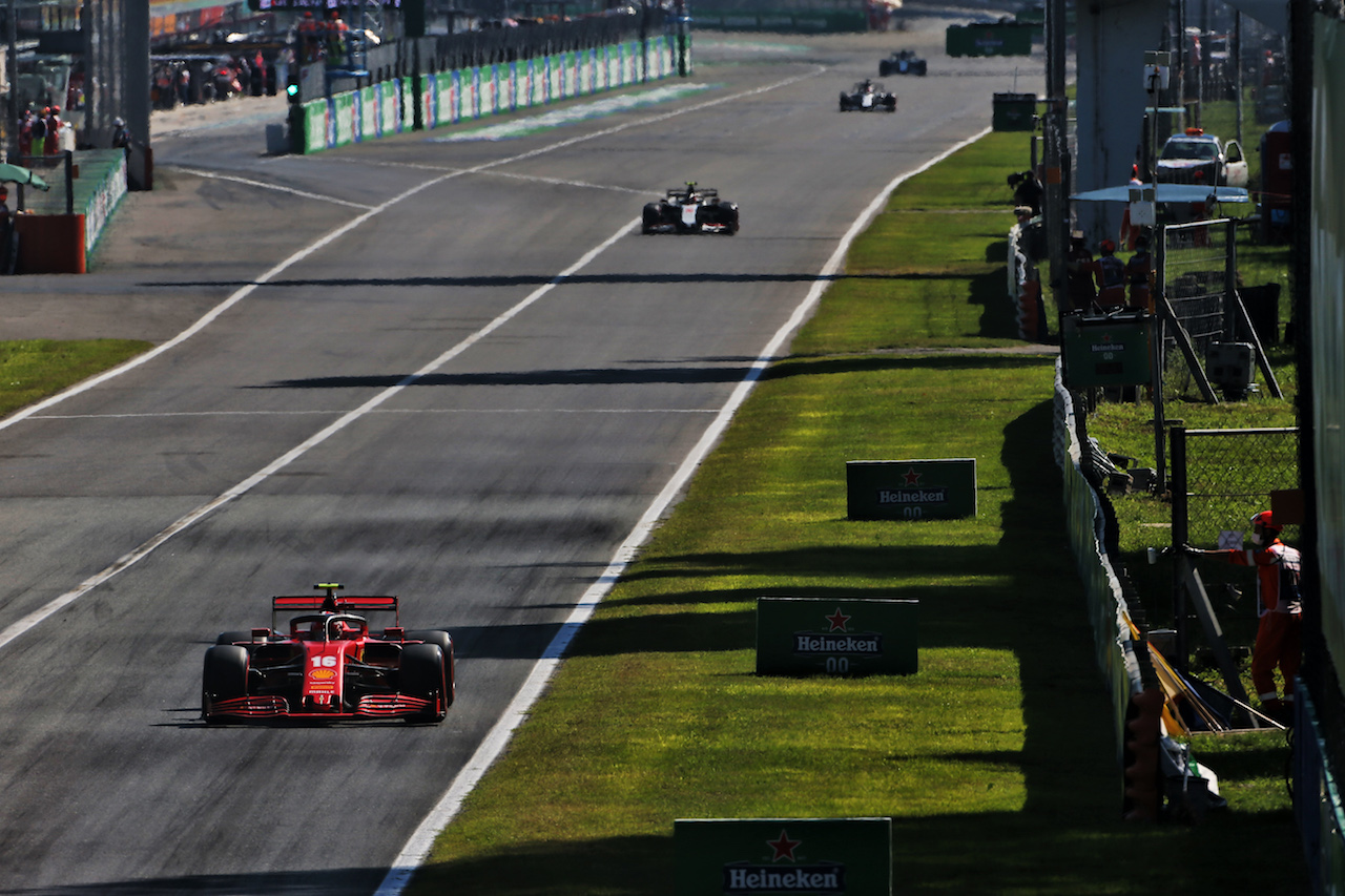 GP ITALIA, Charles Leclerc (MON) Ferrari SF1000.
05.09.2020. Formula 1 World Championship, Rd 8, Italian Grand Prix, Monza, Italy, Qualifiche Day.
- www.xpbimages.com, EMail: requests@xpbimages.com - copy of publication required for printed pictures. Every used picture is fee-liable. © Copyright: Charniaux / XPB Images