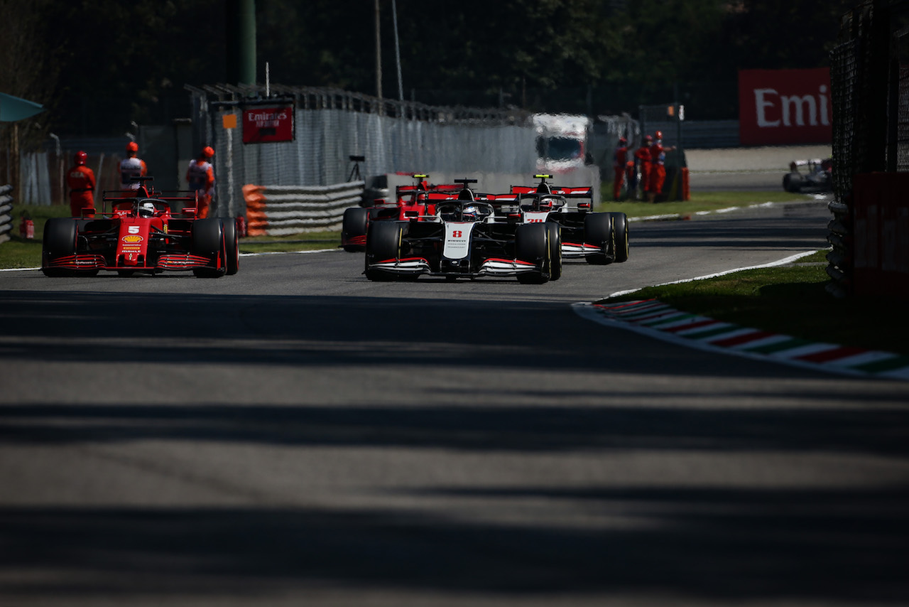 GP ITALIA, Romain Grosjean (FRA), Haas F1 Team 
05.09.2020. Formula 1 World Championship, Rd 8, Italian Grand Prix, Monza, Italy, Qualifiche Day.
- www.xpbimages.com, EMail: requests@xpbimages.com - copy of publication required for printed pictures. Every used picture is fee-liable. © Copyright: Charniaux / XPB Images