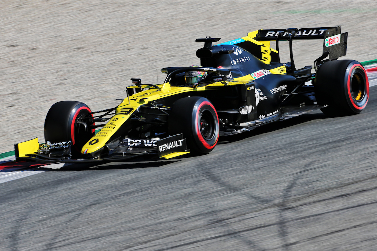 GP ITALIA, Daniel Ricciardo (AUS) Renault F1 Team RS20.
05.09.2020. Formula 1 World Championship, Rd 8, Italian Grand Prix, Monza, Italy, Qualifiche Day.
- www.xpbimages.com, EMail: requests@xpbimages.com - copy of publication required for printed pictures. Every used picture is fee-liable. © Copyright: Charniaux / XPB Images