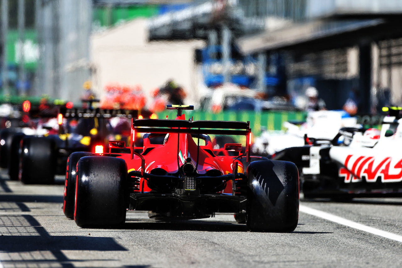 GP ITALIA, Charles Leclerc (MON) Ferrari SF1000 leaves the pits.
05.09.2020. Formula 1 World Championship, Rd 8, Italian Grand Prix, Monza, Italy, Qualifiche Day.
- www.xpbimages.com, EMail: requests@xpbimages.com © Copyright: Moy / XPB Images