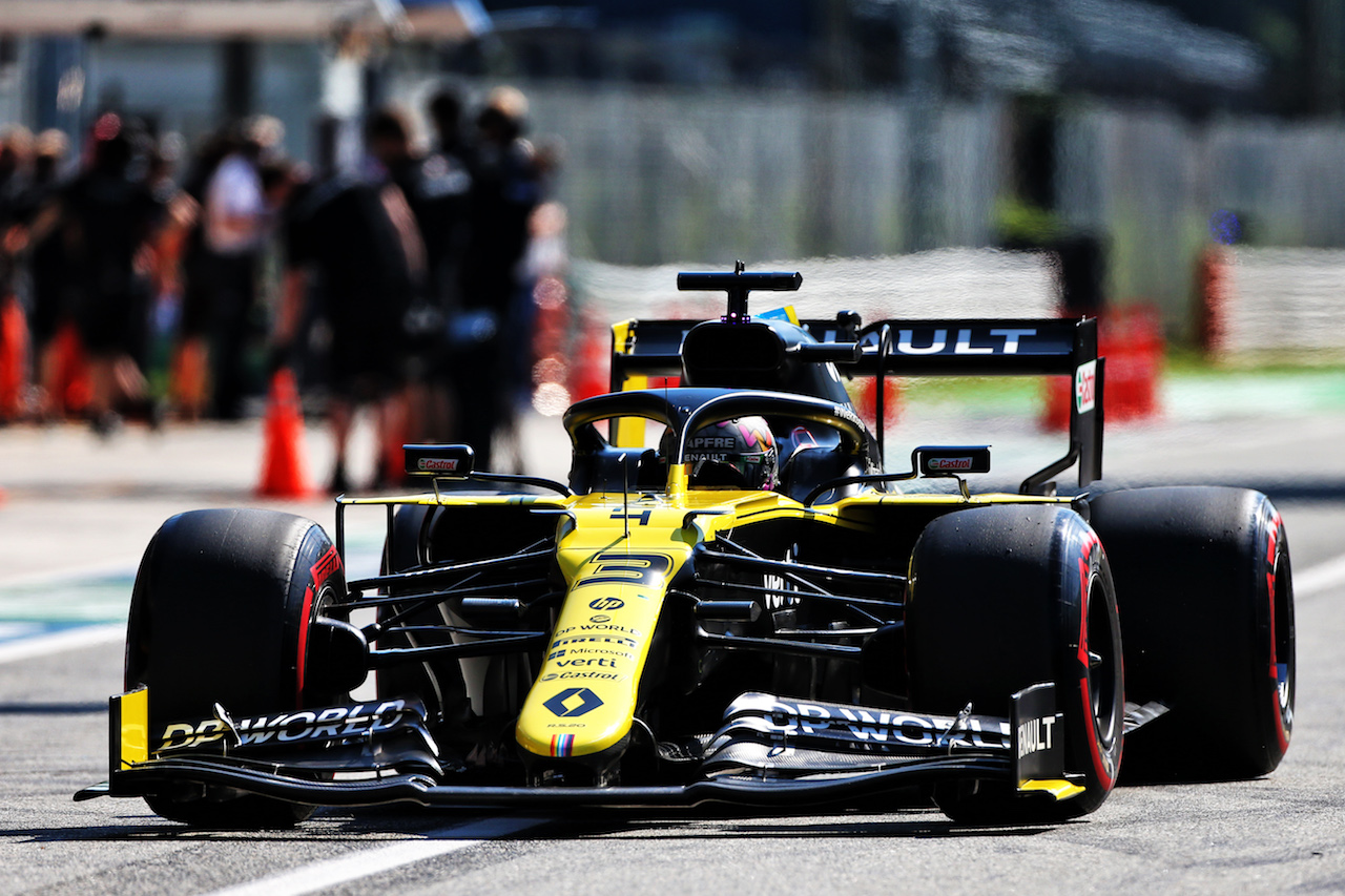 GP ITALIA, Daniel Ricciardo (AUS) Renault F1 Team RS20.
05.09.2020. Formula 1 World Championship, Rd 8, Italian Grand Prix, Monza, Italy, Qualifiche Day.
- www.xpbimages.com, EMail: requests@xpbimages.com © Copyright: Moy / XPB Images
