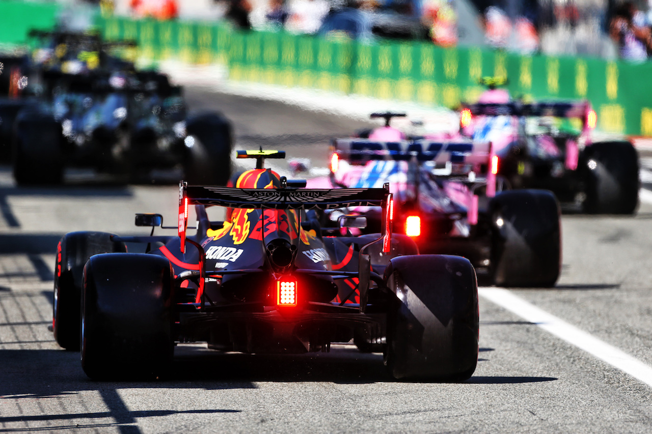GP ITALIA, Alexander Albon (THA) Red Bull Racing RB16 leaves the pits.
05.09.2020. Formula 1 World Championship, Rd 8, Italian Grand Prix, Monza, Italy, Qualifiche Day.
- www.xpbimages.com, EMail: requests@xpbimages.com © Copyright: Moy / XPB Images