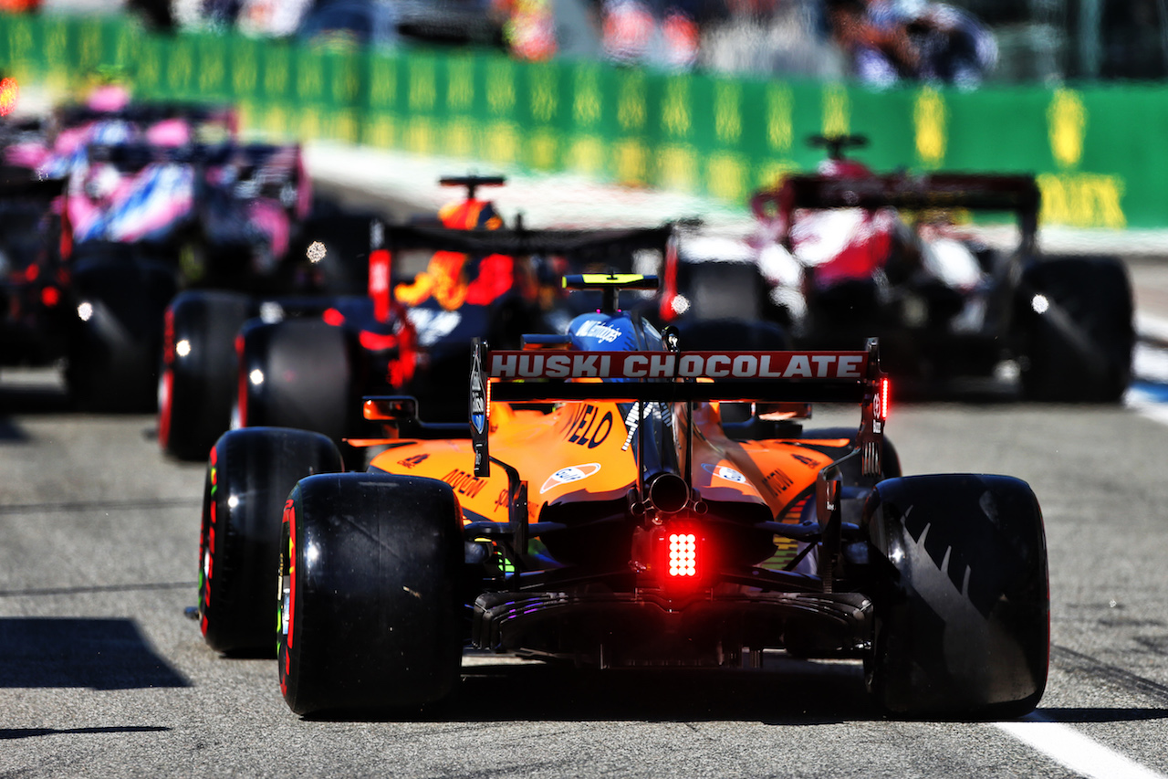 GP ITALIA, Lando Norris (GBR) McLaren MCL35 leaves the pits.
05.09.2020. Formula 1 World Championship, Rd 8, Italian Grand Prix, Monza, Italy, Qualifiche Day.
- www.xpbimages.com, EMail: requests@xpbimages.com © Copyright: Moy / XPB Images