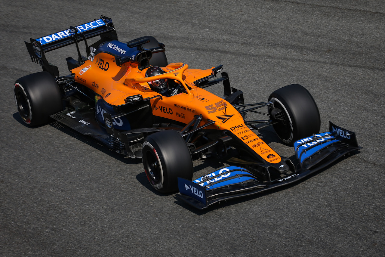 GP ITALIA, Carlos Sainz Jr (ESP), McLaren F1 Team 
04.09.2020. Formula 1 World Championship, Rd 8, Italian Grand Prix, Monza, Italy, Practice Day.
- www.xpbimages.com, EMail: requests@xpbimages.com - copy of publication required for printed pictures. Every used picture is fee-liable. © Copyright: Charniaux / XPB Images