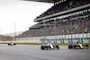 GP PORTOGALLO, George Russell (GBR) Williams Racing FW43.
25.10.2020. Formula 1 World Championship, Rd 12, Portuguese Grand Prix, Portimao, Portugal, Gara Day.
- www.xpbimages.com, EMail: requests@xpbimages.com © Copyright: Bearne / XPB Images