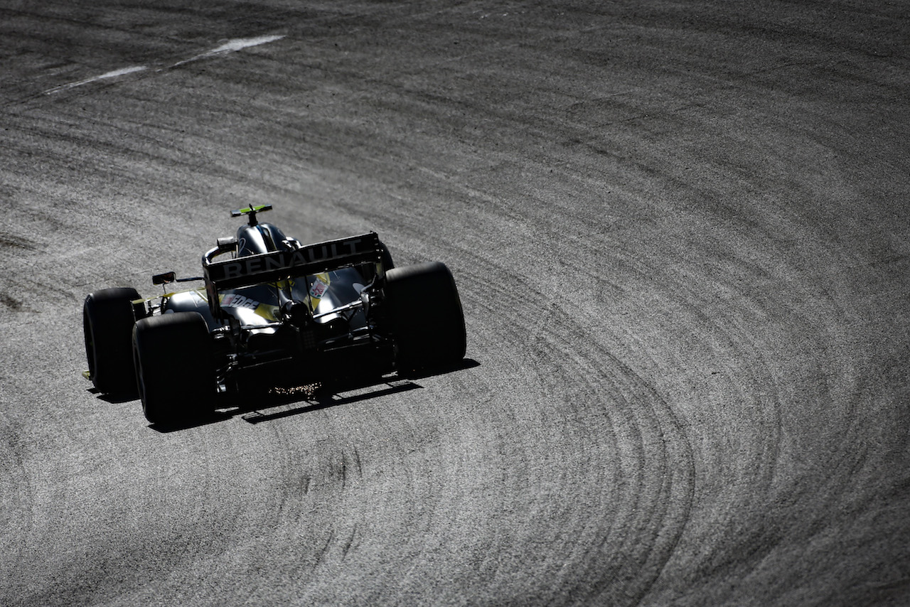 GP PORTOGALLO, Esteban Ocon (FRA), Renault F1 Team 
23.10.2020. Formula 1 World Championship, Rd 12, Portuguese Grand Prix, Portimao, Portugal, Practice Day.
- www.xpbimages.com, EMail: requests@xpbimages.com © Copyright: Charniaux / XPB Images