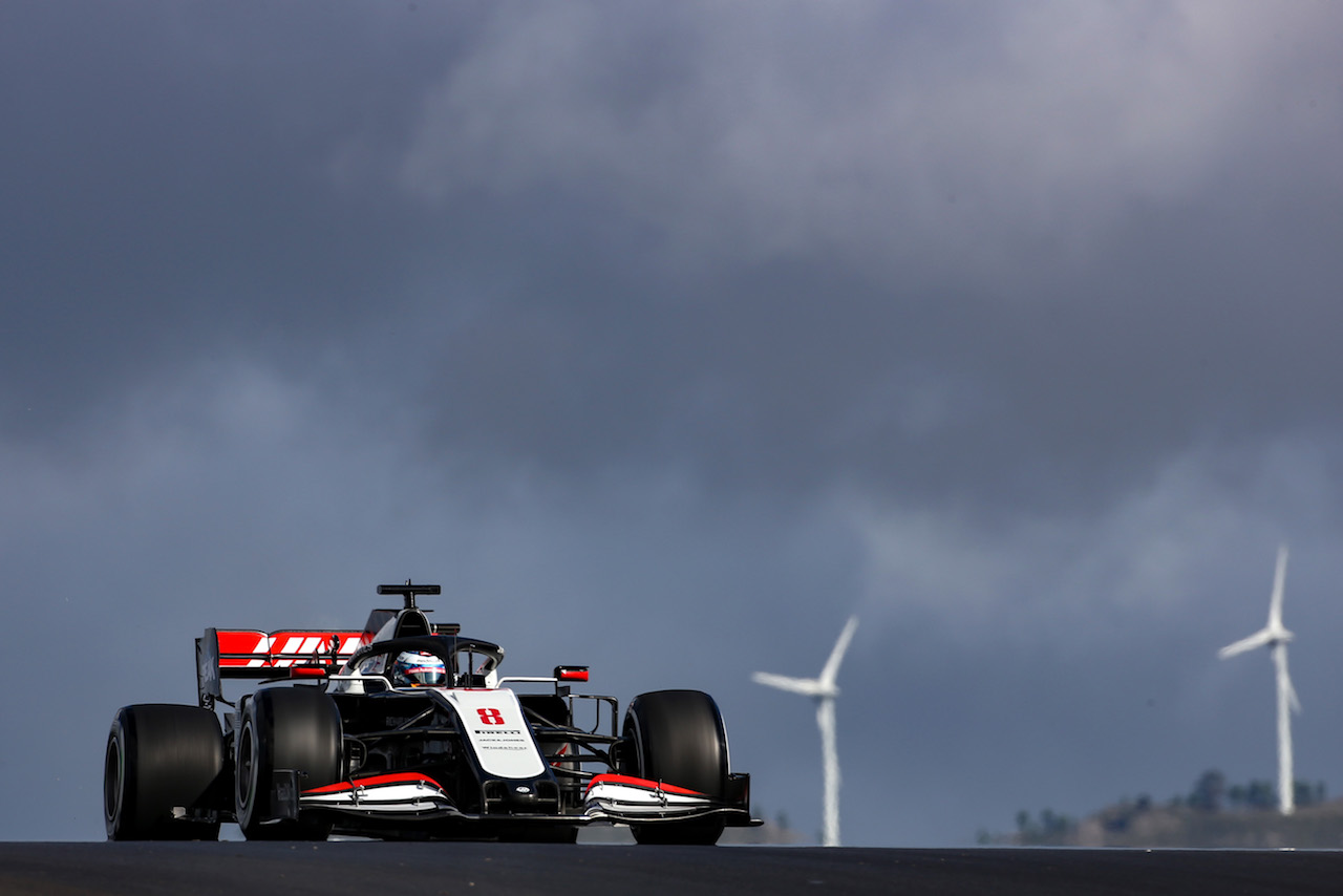 GP PORTOGALLO, Romain Grosjean (FRA), Haas F1 Team 
23.10.2020. Formula 1 World Championship, Rd 12, Portuguese Grand Prix, Portimao, Portugal, Practice Day.
- www.xpbimages.com, EMail: requests@xpbimages.com ¬© Copyright: Charniaux / XPB Images