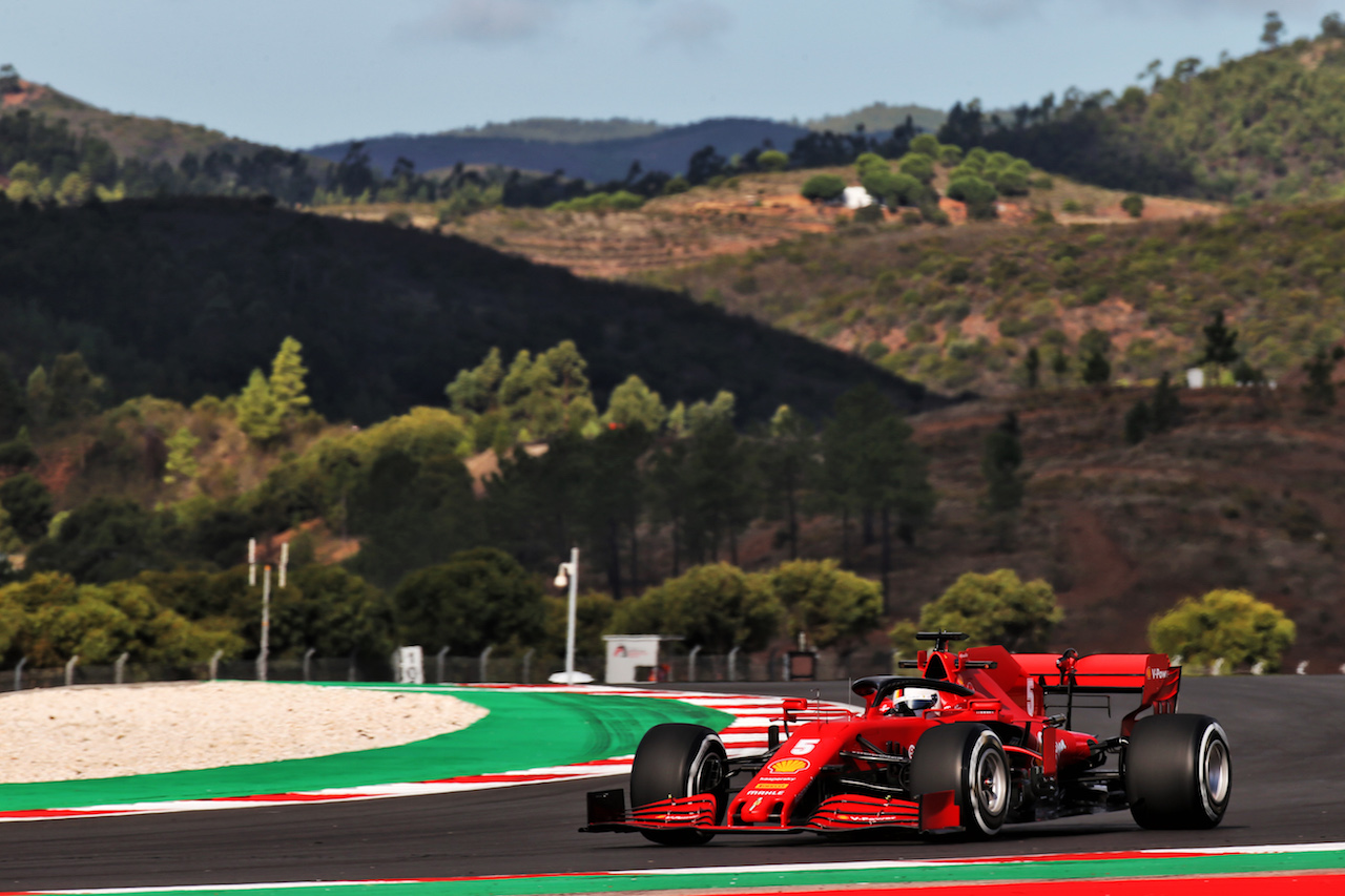 GP PORTOGALLO, Sebastian Vettel (GER) Ferrari SF1000.
23.10.2020. Formula 1 World Championship, Rd 12, Portuguese Grand Prix, Portimao, Portugal, Practice Day.
- www.xpbimages.com, EMail: requests@xpbimages.com © Copyright: Batchelor / XPB Images