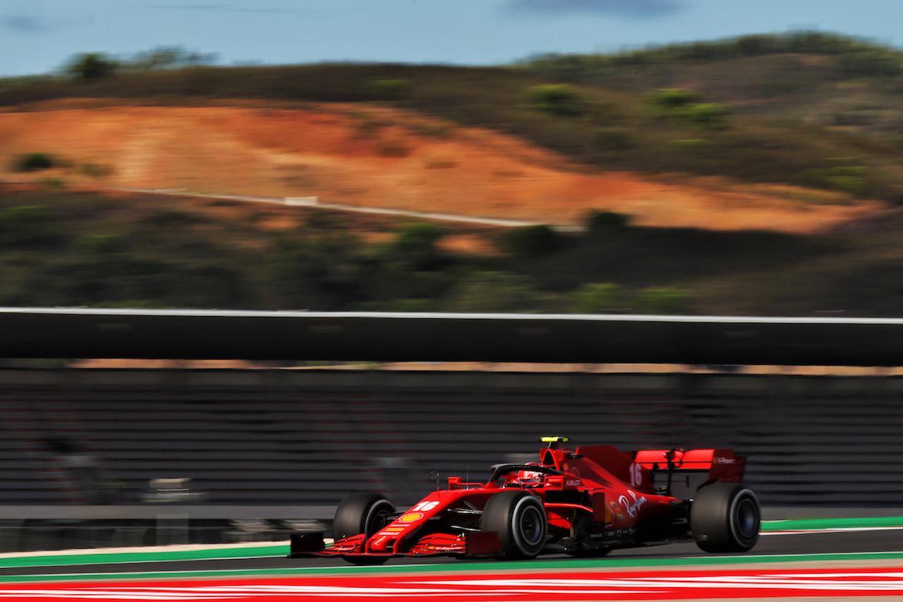 GP PORTOGALLO, Charles Leclerc (MON) Ferrari SF1000.
23.10.2020. Formula 1 World Championship, Rd 12, Portuguese Grand Prix, Portimao, Portugal, Practice Day.
- www.xpbimages.com, EMail: requests@xpbimages.com © Copyright: Batchelor / XPB Images