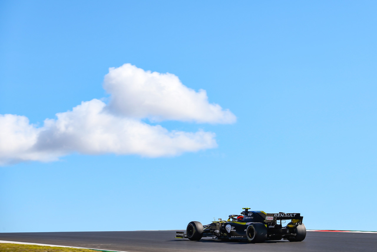 GP PORTOGALLO, Esteban Ocon (FRA), Renault F1 Team 
23.10.2020. Formula 1 World Championship, Rd 12, Portuguese Grand Prix, Portimao, Portugal, Practice Day.
- www.xpbimages.com, EMail: requests@xpbimages.com © Copyright: Charniaux / XPB Images