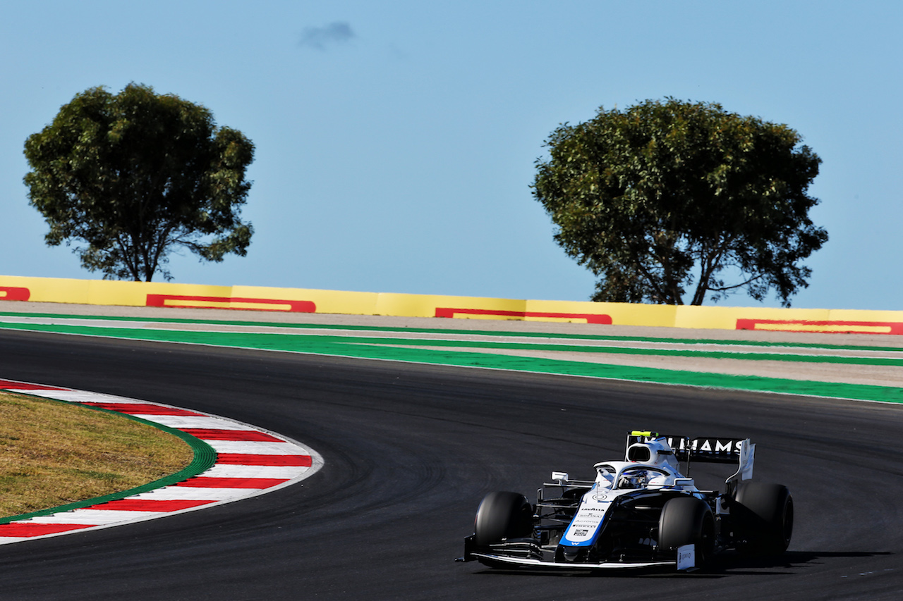 GP PORTOGALLO, Nicholas Latifi (CDN) Williams Racing FW43.
23.10.2020. Formula 1 World Championship, Rd 12, Portuguese Grand Prix, Portimao, Portugal, Practice Day.
- www.xpbimages.com, EMail: requests@xpbimages.com © Copyright: Batchelor / XPB Images