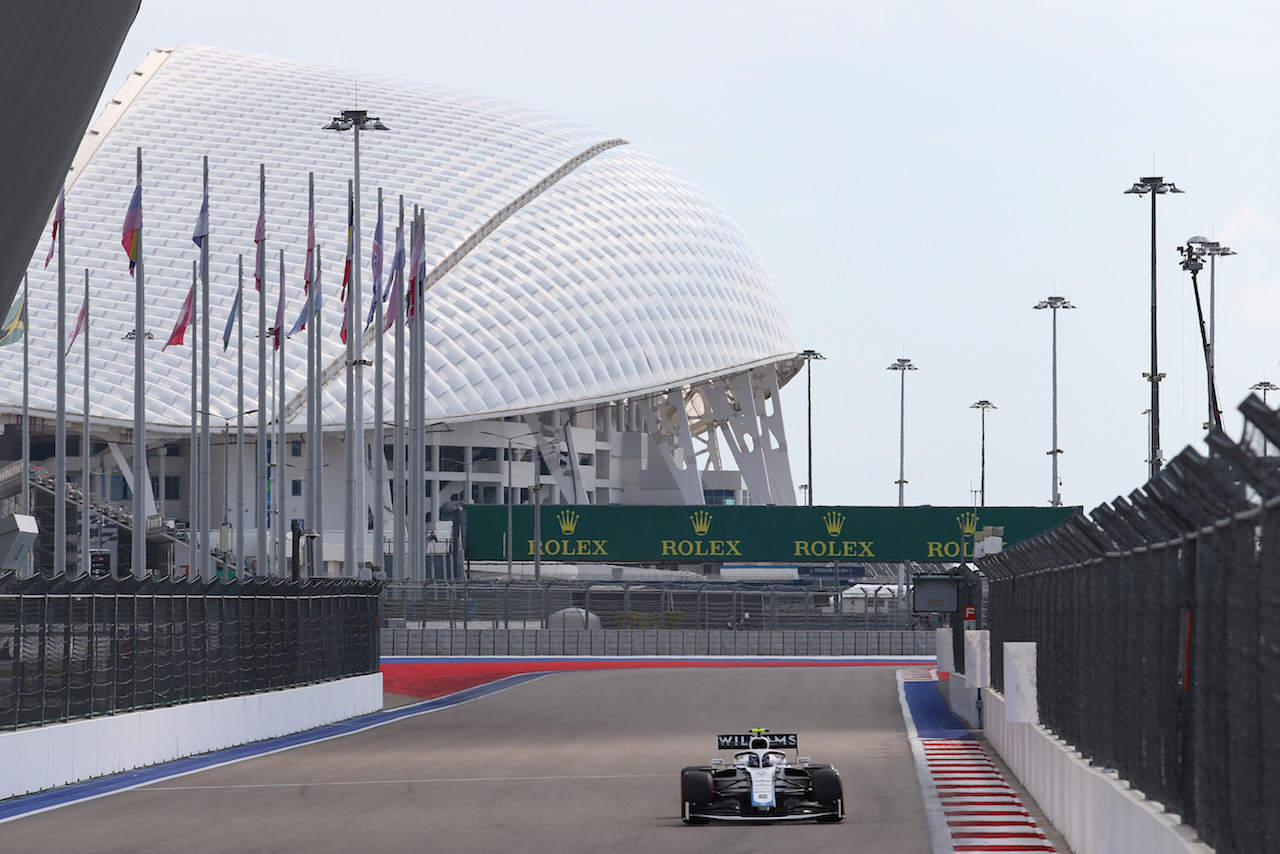 GP RUSSIA, Nicholas Latifi (CDN), Williams Racing 
26.09.2020. Formula 1 World Championship, Rd 10, Russian Grand Prix, Sochi Autodrom, Sochi, Russia, Qualifiche Day.
- www.xpbimages.com, EMail: requests@xpbimages.com © Copyright: Charniaux / XPB Images