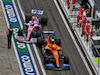 GP RUSSIA, Lando Norris (GBR) McLaren MCL35 e Lance Stroll (CDN) Racing Point F1 Team RP20 in the pits.
26.09.2020. Formula 1 World Championship, Rd 10, Russian Grand Prix, Sochi Autodrom, Sochi, Russia, Qualifiche Day.
- www.xpbimages.com, EMail: requests@xpbimages.com © Copyright: Moy / XPB Images