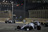 GP SAKHIR, Nicholas Latifi (CDN) Williams Racing FW43.
06.12.2020. Formula 1 World Championship, Rd 16, Sakhir Grand Prix, Sakhir, Bahrain, Gara Day.
- www.xpbimages.com, EMail: requests@xpbimages.com © Copyright: Batchelor / XPB Images