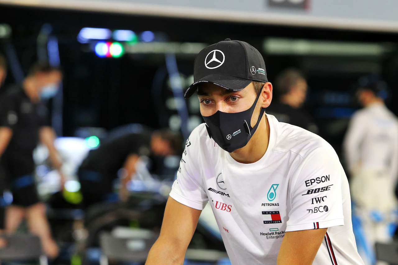 GP SAKHIR GIOVEDI