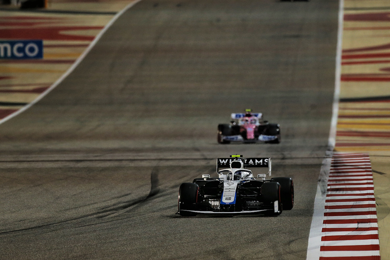 GP SAKHIR, Nicholas Latifi (CDN) Williams Racing FW43.
05.12.2020. Formula 1 World Championship, Rd 16, Sakhir Grand Prix, Sakhir, Bahrain, Qualifiche Day.
- www.xpbimages.com, EMail: requests@xpbimages.com © Copyright: Moy / XPB Images