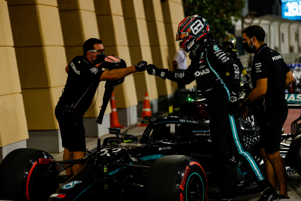 GP SAKHIR, George Russell (GBR) Mercedes AMG F1 W11 celebrates his second position in qualifying parc ferme.
05.12.2020. Formula 1 World Championship, Rd 16, Sakhir Grand Prix, Sakhir, Bahrain, Qualifiche Day.
- www.xpbimages.com, EMail: requests@xpbimages.com © Copyright: FIA Pool Image for Editorial Use Only