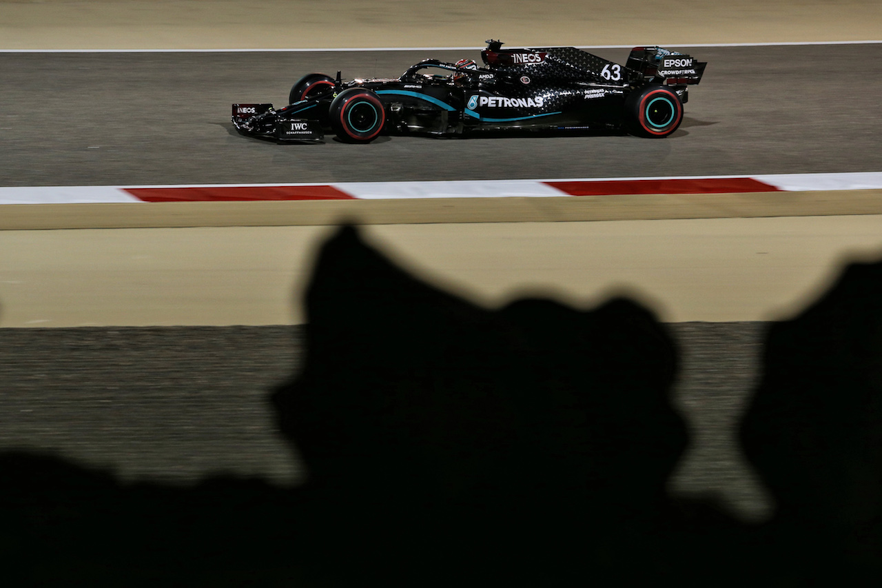 GP SAKHIR, George Russell (GBR) Mercedes AMG F1 W11.
05.12.2020. Formula 1 World Championship, Rd 16, Sakhir Grand Prix, Sakhir, Bahrain, Qualifiche Day.
- www.xpbimages.com, EMail: requests@xpbimages.com © Copyright: Moy / XPB Images