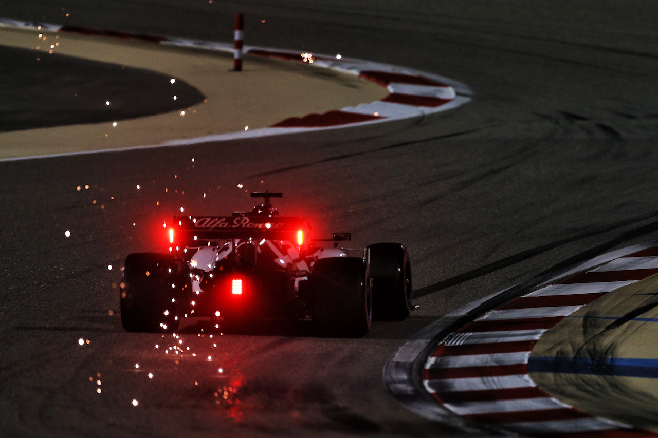 GP SAKHIR, Kimi Raikkonen (FIN) Alfa Romeo Racing C39.
04.12.2020. Formula 1 World Championship, Rd 16, Sakhir Grand Prix, Sakhir, Bahrain, Practice Day
- www.xpbimages.com, EMail: requests@xpbimages.com © Copyright: Moy / XPB Images