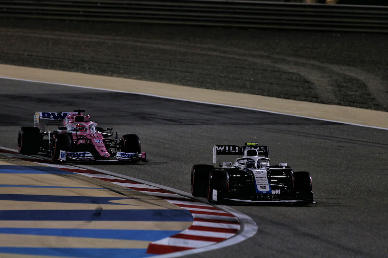 GP SAKHIR, Nicholas Latifi (CDN) Williams Racing FW43.
04.12.2020. Formula 1 World Championship, Rd 16, Sakhir Grand Prix, Sakhir, Bahrain, Practice Day
- www.xpbimages.com, EMail: requests@xpbimages.com © Copyright: Moy / XPB Images