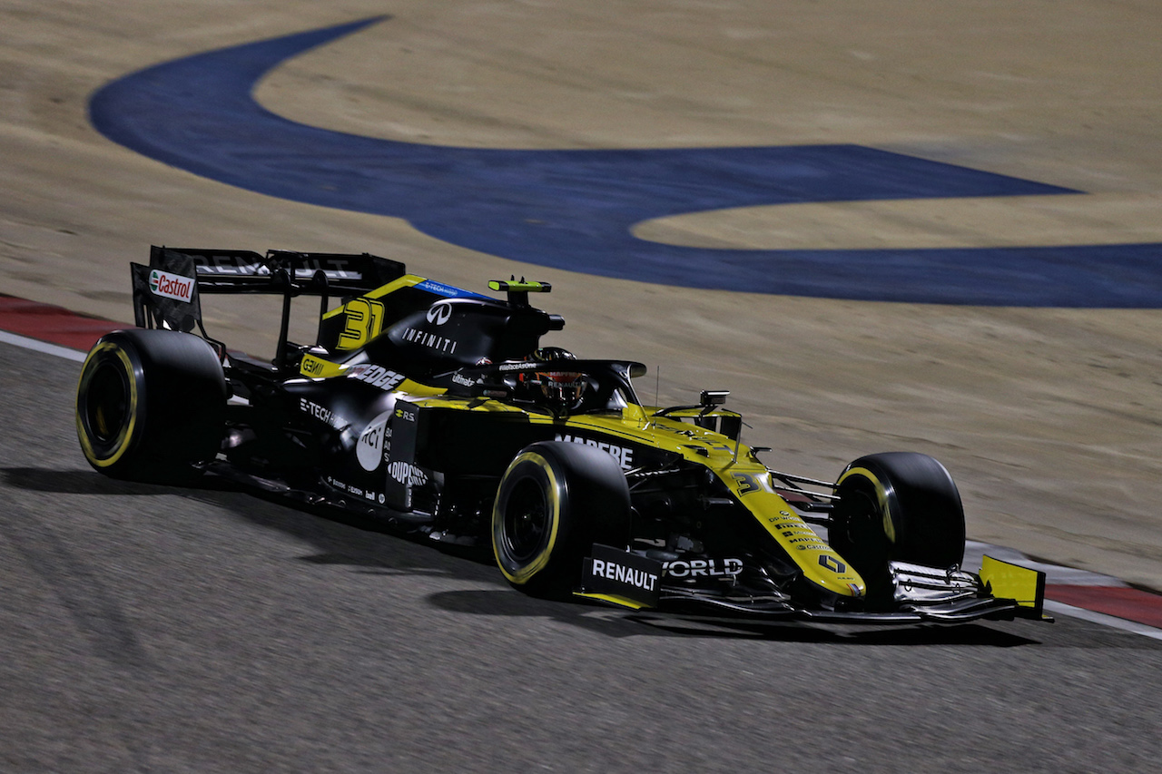 GP SAKHIR, Esteban Ocon (FRA) Renault F1 Team RS20.
04.12.2020. Formula 1 World Championship, Rd 16, Sakhir Grand Prix, Sakhir, Bahrain, Practice Day
- www.xpbimages.com, EMail: requests@xpbimages.com © Copyright: Moy / XPB Images