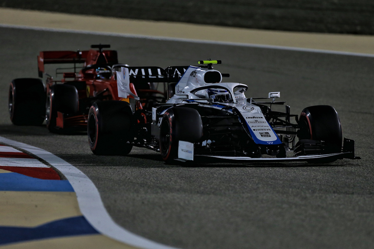 GP SAKHIR, Nicholas Latifi (CDN) Williams Racing FW43.
04.12.2020. Formula 1 World Championship, Rd 16, Sakhir Grand Prix, Sakhir, Bahrain, Practice Day
- www.xpbimages.com, EMail: requests@xpbimages.com © Copyright: Moy / XPB Images