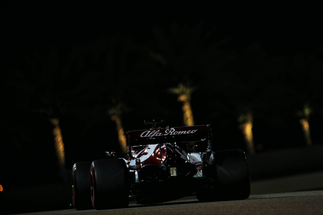 GP SAKHIR, Kimi Raikkonen (FIN) Alfa Romeo Racing C39.
04.12.2020. Formula 1 World Championship, Rd 16, Sakhir Grand Prix, Sakhir, Bahrain, Practice Day
- www.xpbimages.com, EMail: requests@xpbimages.com © Copyright: Batchelor / XPB Images