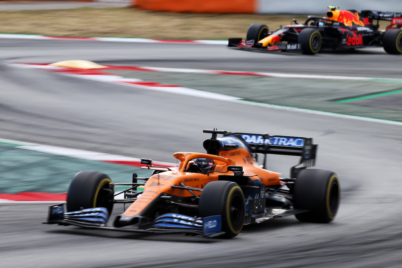 GP SPAGNA, Carlos Sainz Jr (ESP) McLaren MCL35.
16.08.2020. Formula 1 World Championship, Rd 6, Spanish Grand Prix, Barcelona, Spain, Gara Day.
- www.xpbimages.com, EMail: requests@xpbimages.com © Copyright: Batchelor / XPB Images