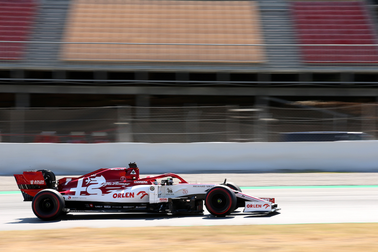 GP SPAGNA, Kimi Raikkonen (FIN) Alfa Romeo Racing C39.
14.08.2020 Formula 1 World Championship, Rd 6, Spanish Grand Prix, Barcelona, Spain, Practice Day.
- www.xpbimages.com, EMail: requests@xpbimages.com © Copyright: Batchelor / XPB Images